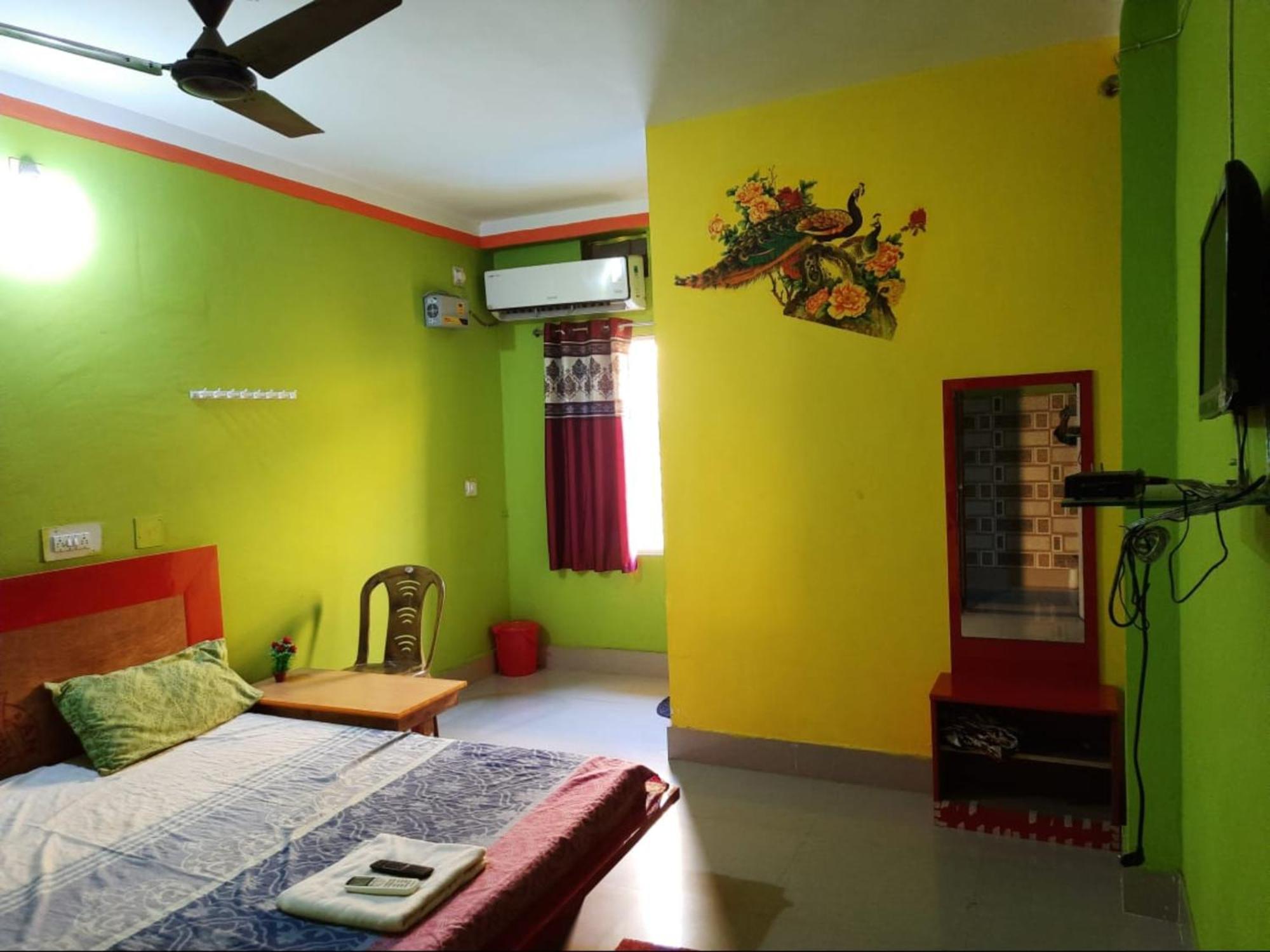 Hotel Sun Plaza-Near Konark Sun Temple- Couple Friendly-Best Choice Of Travellers Exterior foto