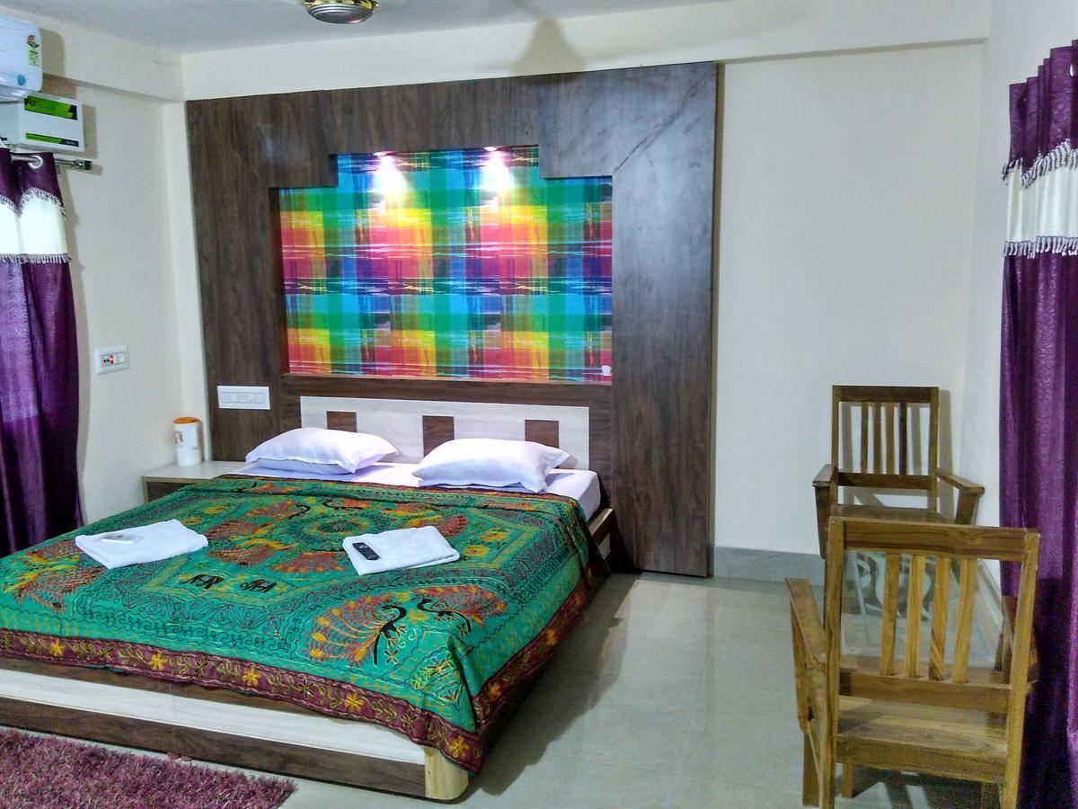 Hotel Sun Plaza-Near Konark Sun Temple- Couple Friendly-Best Choice Of Travellers Habitación foto